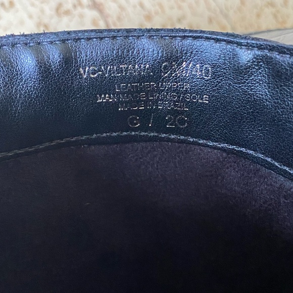 VINCE CAMUTO Black Croco Crocodile Patent Leather Boots Size 9 - Picture 7 of 11